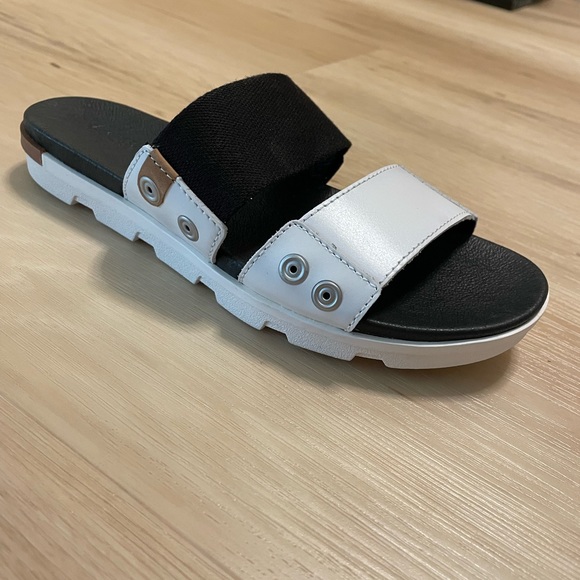 Sorel Torpeda slide sandals - Picture 6 of 10